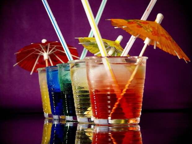ptcoloreddrink-610x458