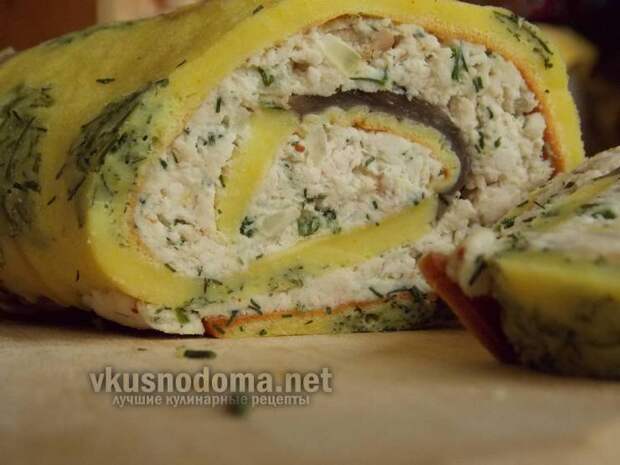 Закусочный рулет с куриным фаршем