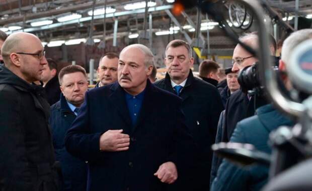 Рейдерский захват Белоруссии: Лукашенко свергал российский олигарх?