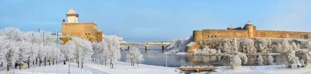 Одна из самых красивых границ в мире. Мост Дружбы соединяющий Эстонию и Россию.