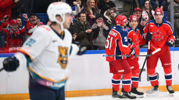 Матч КХЛ "Сочи" - ЦСКА перенесли из-за угрозы БПЛА