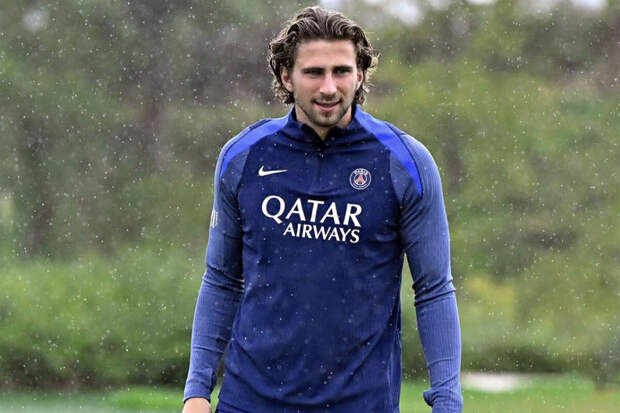 Во Франции сообщили о разочаровании "ПСЖ" в украинском защитнике Забарном