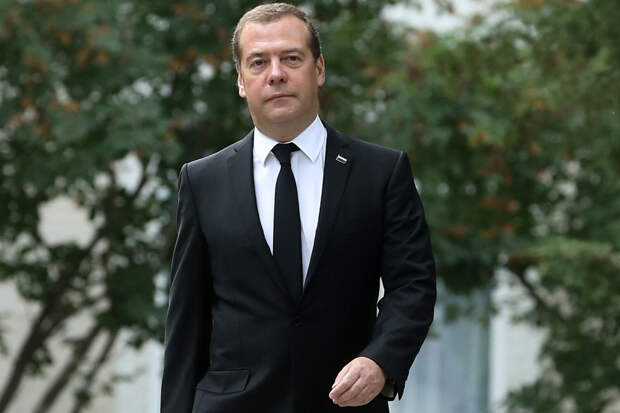 Медведев заявил, что был прав по поводу планов США на Гренландию