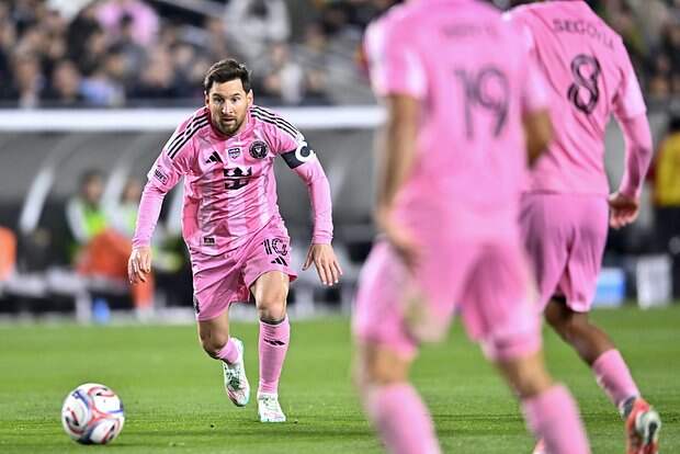 Месси приобрел футбольный клуб в Испании