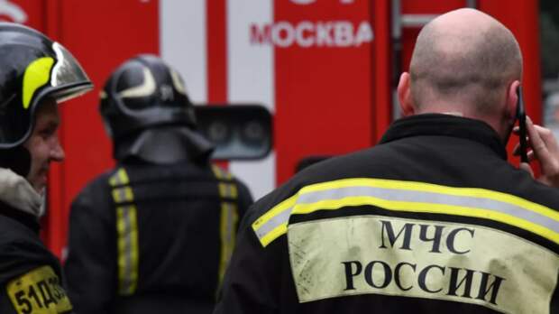 В Башкирии прохожий спас мужчину из загоревшегося автомобиля