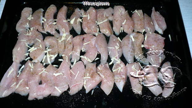 Курица запеченная с грибами и картофелем