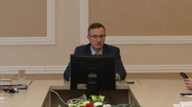 Бывший замглавы одного из районов Барнаула избежал наказания за присвоение чужих премий