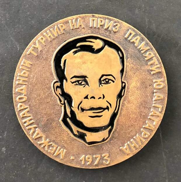 ПЕРВЫЙ ПОЛЁТ