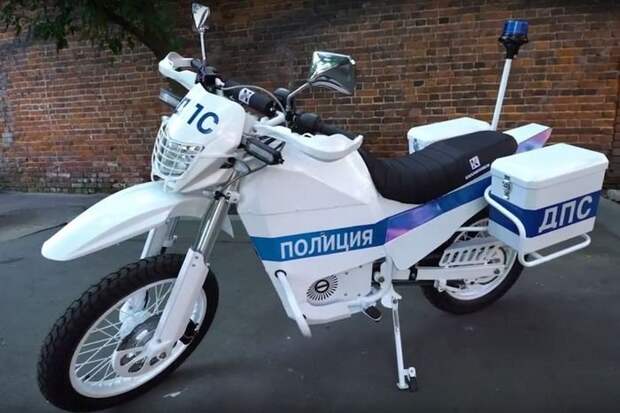 Московская полиция получила электрические мотоциклы Иж