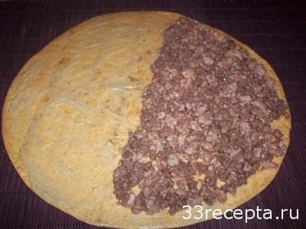 выкладываем фарш