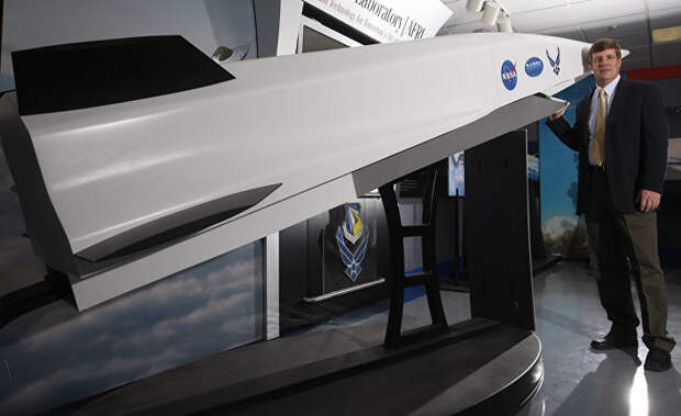 Модель гиперзвуковой крылатой ракеты X-51A Waverider
