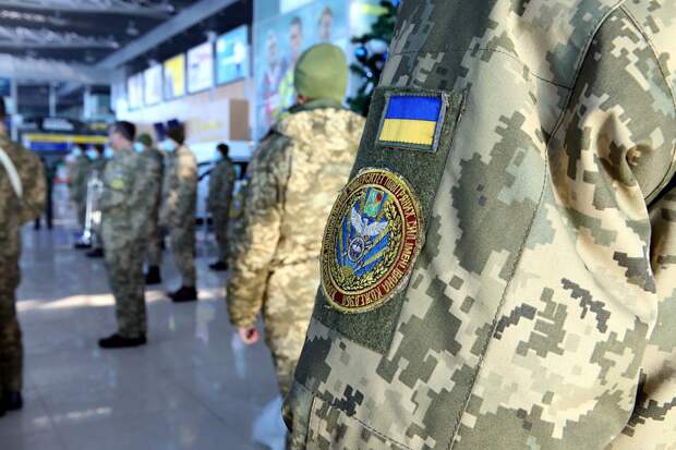 ВСУ прячут боеприпасы на территории гражданского аэропорта Харькова