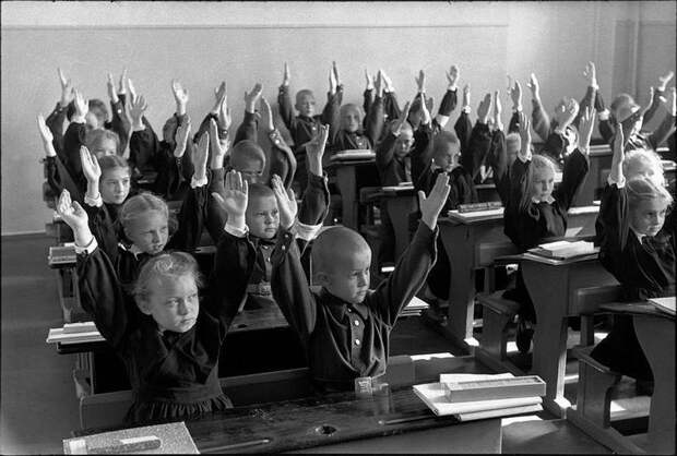 25 кадров Анри Картье Брессона о советской жизни в 1954 году Cartier Bresson22 25 кадров Анри Картье Брессона о советской жизни в 1954 году