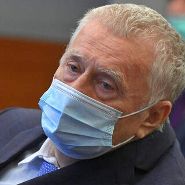 Медики подняли вопрос об оперировании главы ЛДПР Жириновского