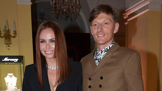 «Я не буду лукавить»: Ляйсан Утяшева объяснила, как относится к публичным признаниям мужа в любви к ней