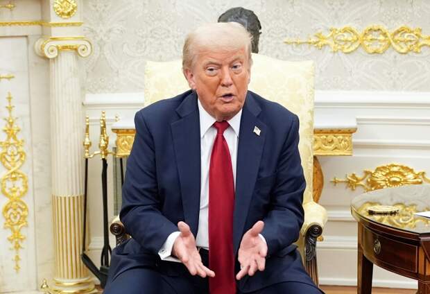 Трамп снова захотел уволить главу ЦБ