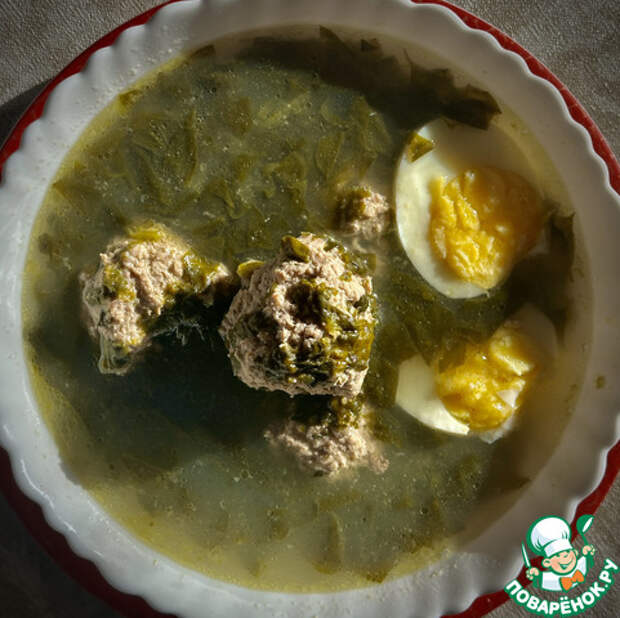 Суп из щавеля с фрикадельками из индюшки