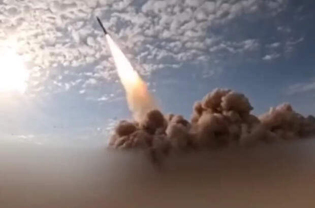 Ракеты с гробами: генерал рассказал о вызывающей ужас военной новинке Ирана