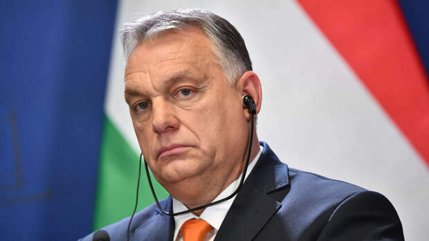 Президент Венгрии Адер пообещал поддержать переизбрание Орбана премьер-министром