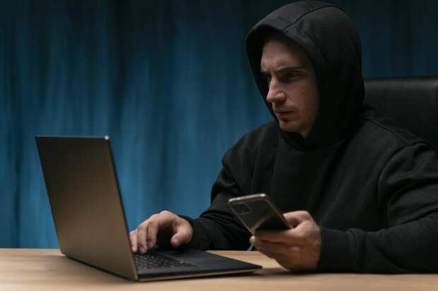 Россиян предупредили о «мошеннической выплате» в декабре