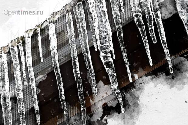 В Орле на Московской огромные сосульки угрожают свалиться на головы прохожим