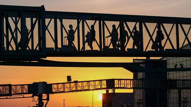 В аэропорту Волгограда ввели временные ограничения на полеты самолетов