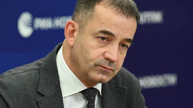 Певцов отказался от предложения возглавить Школу-студию МХАТ