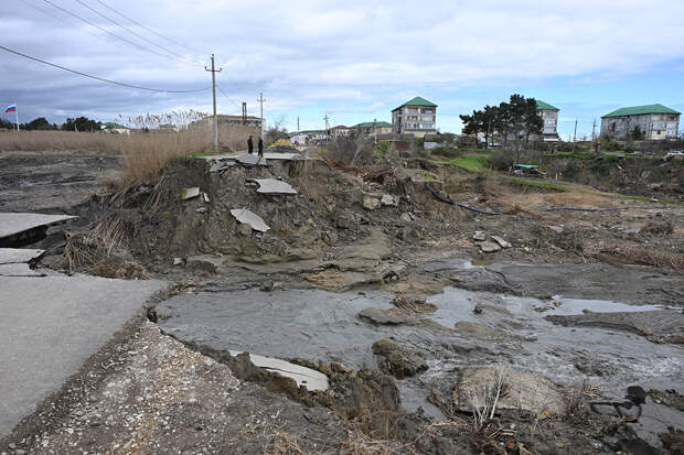 Бывшие заложники школы в Беслане отправились на помощь оказавшимся в беде россиянам