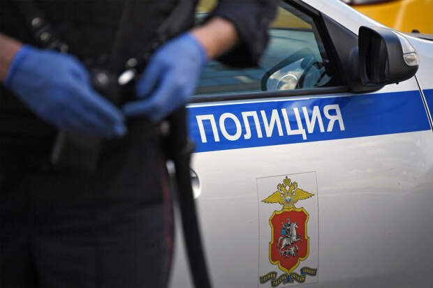 Проникший в квартиру к девочке россиянин удалился после ее ответа