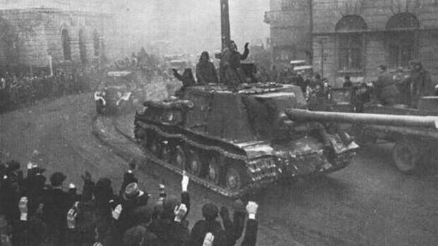 Кошелев заявил о недопустимости глумления над подвигом советских воинов