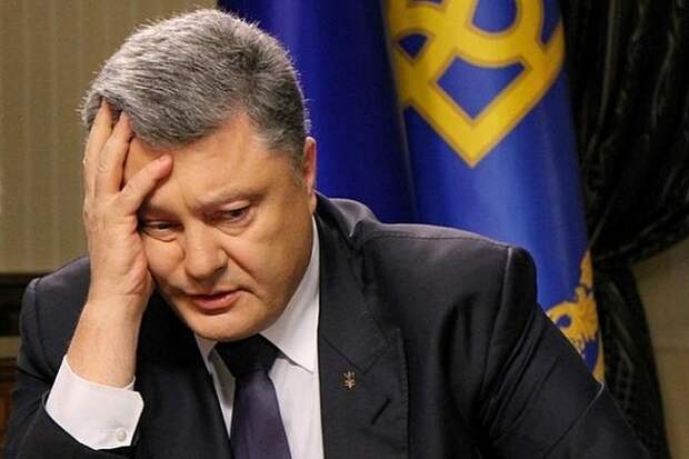 От Порошенко требуют дать права всем нацменьшинствам Украины