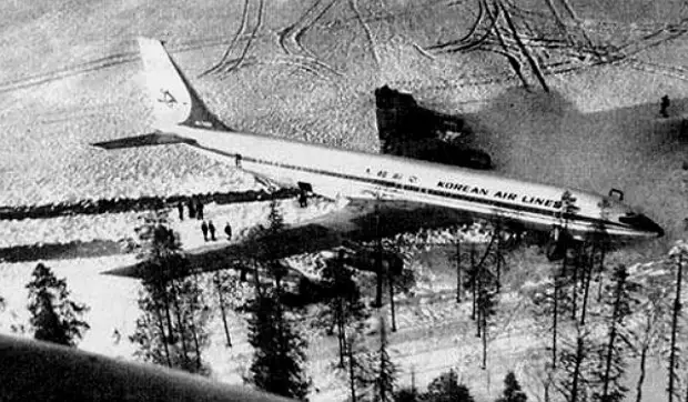 20 апреля 1978-го. Как СССР сбил над Карелией корейский "Боинг-707-321B".
