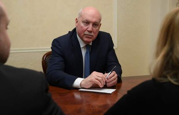 Посол: задержанные в Белоруссии россияне — сотрудники ЧОП, опоздавшие на рейс