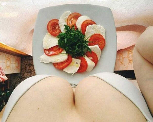 Как вкусная еда выглядит с женской точки зрения Как вкусная еда выглядит с женской точки зрения