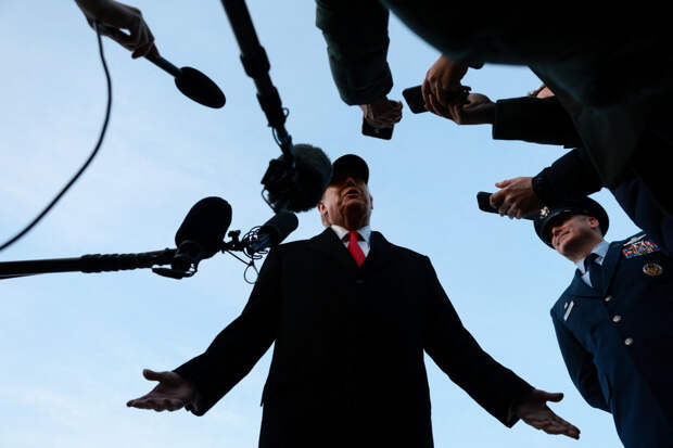 США готовятся к первым переговорам по Гренландии. Трамп вновь пугает всех Россией и требует отдать остров