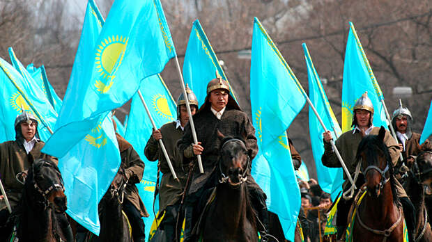 Второй фронт неизбежен: Казахстан решает, куда направить удар...