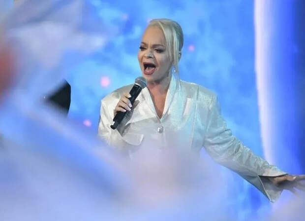 Менеджер Долиной прервал молчание и рассказал, состоится ли юбилейный концерт певицы