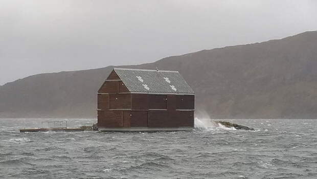 Экстремальная норвежская «дача» на скалистом островке Норвегия, Дача, Архитектура, Экстрим, Длиннопост