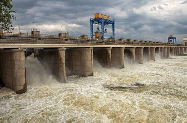 Украина затребует у России $2,5 млрд за разрушение Каховской ГЭС