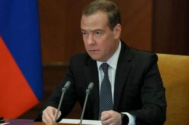Медведев заявил, что Россия не исчерпает свои запасы вооружений