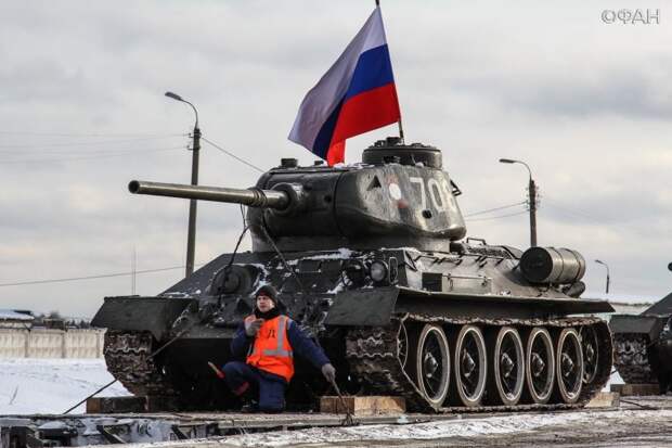 Эшелон пришел неделей раньше: состав с танками Т-34 из Лаоса встретили в Наро-Фоминске