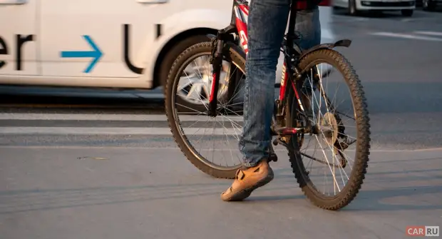 Смешные и нелепые правила дорожного движения