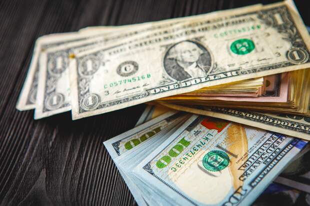 Экономисты предупредили о «гибельной петле» доллара