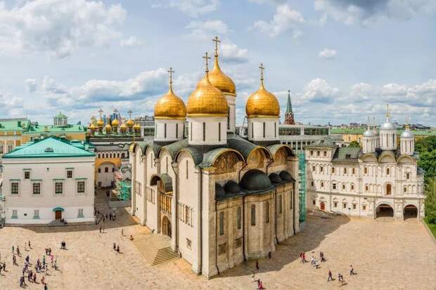 В Московском Кремле заложен Успенский Собор