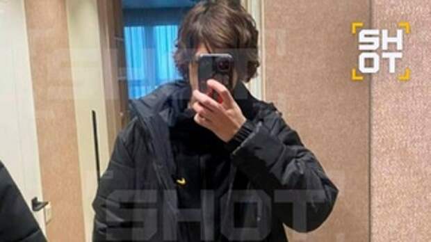 Фото, сделанное до нападения на школу / Shot