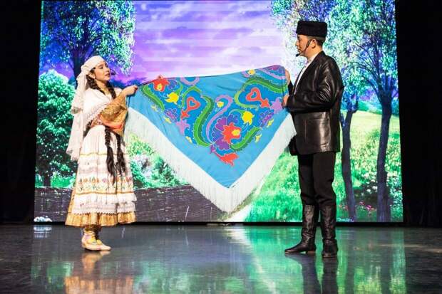 Самара тамашачысына Кәрим Тинчуринның «Зәңгәр шәл» музыкаль спектакле тәкъдим ителде