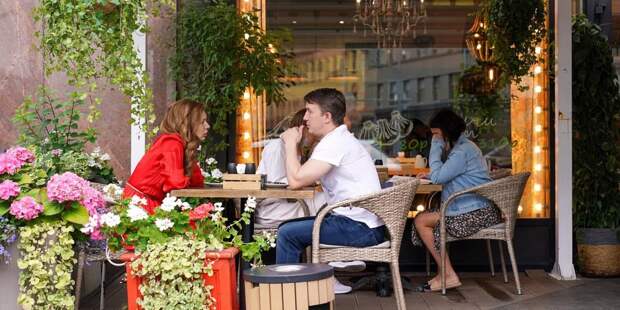 В Москве отменена система обязательных QR-кодов для ресторанов и кафе. Фото: Е. Самарин mos.ru