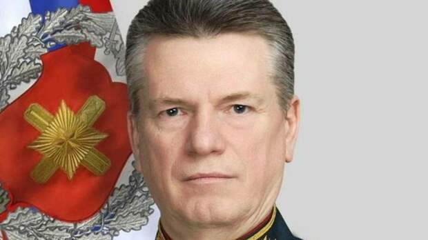 Чем известен генерал-лейтенант Кузнецов из Минобороны РФ и за что его задержали?