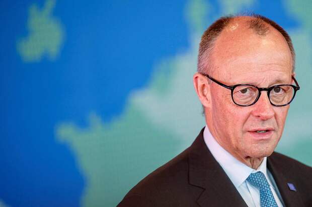 Мерц выступил за сокращение расходов Евросоюза