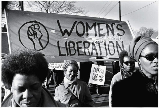 Как выглядели женские акции протеста в США 100 лет назад...и совсем недавно Майя Энджелоу, женские акции протеста, суфражистки